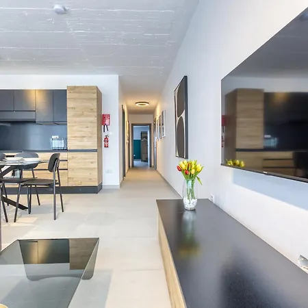 Plan Court Seaside Suites In Qawra By 360 Estates St. Paul's Bay Esterno foto