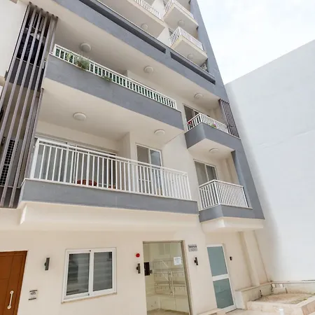 Plan Court Seaside Suites In Qawra By 360 Estates St. Paul's Bay Esterno foto