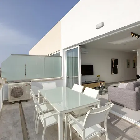 Plan Court Seaside Suites In Qawra By 360 Estates St. Paul's Bay Esterno foto